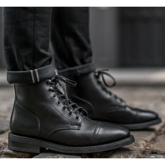 Thursday boots & Co. Cap Toe black men's leather Lace up boots - size 8